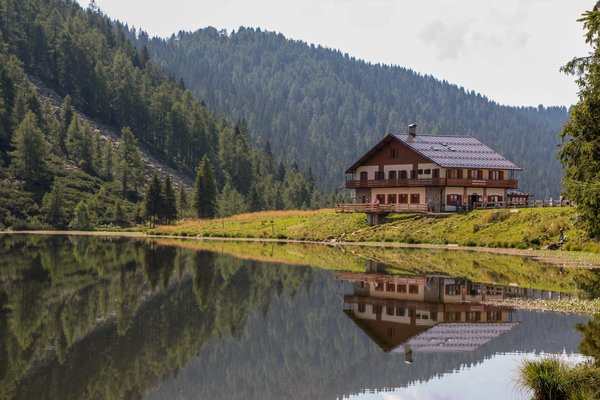 What are the detailed financial advantages of purchasing a UK waterfront property now?